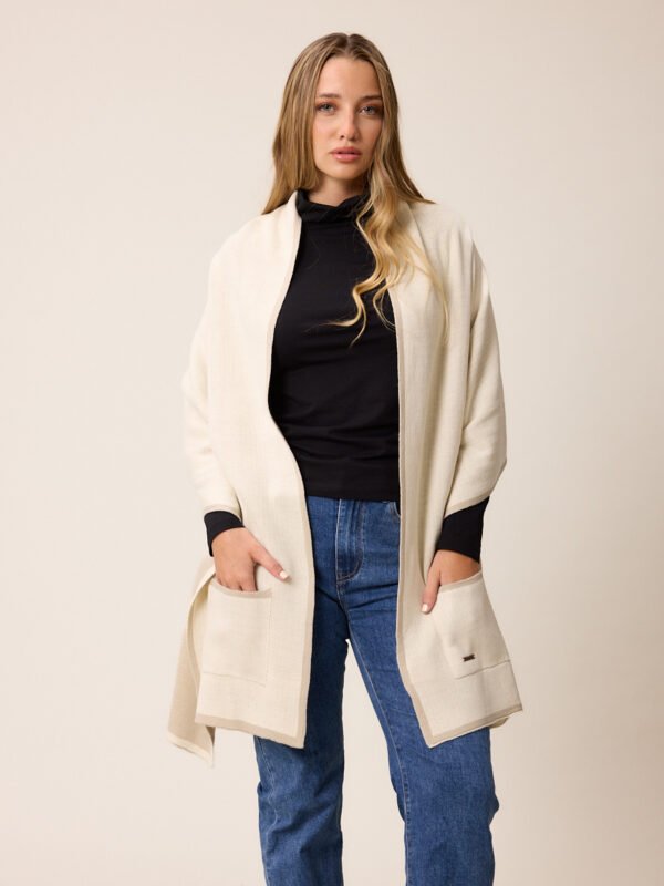 PONCHO AINAM POLANCO - Pérola