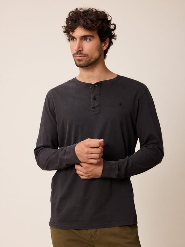 Ucay Polanco - Preto